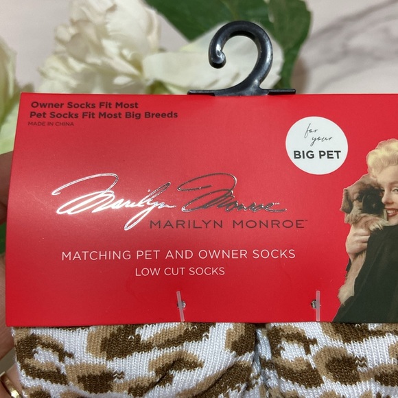 Marilyn Monroe Matching Pet & Owner Low cut Sock Set, Big Pet - Picture 8 of 17